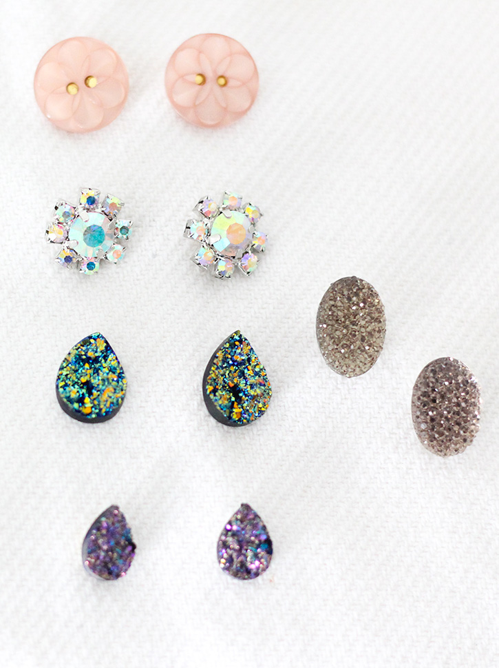 DIY Vintage Button Earrings 