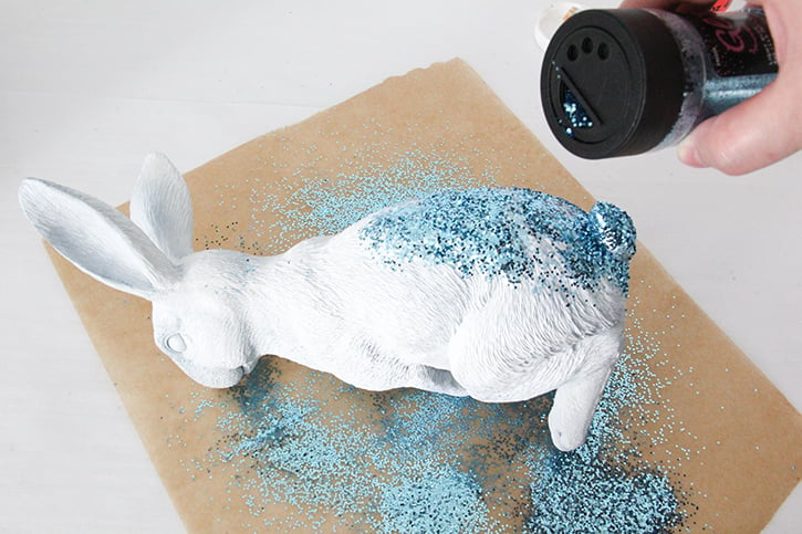 Turn Mild-mannered Rabbit Figurines Into Luxecycled Glitter Bunnies -  Confetti Fix