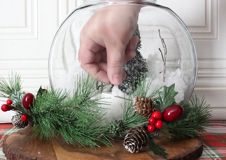 DIY Woodland Christmas Diorama